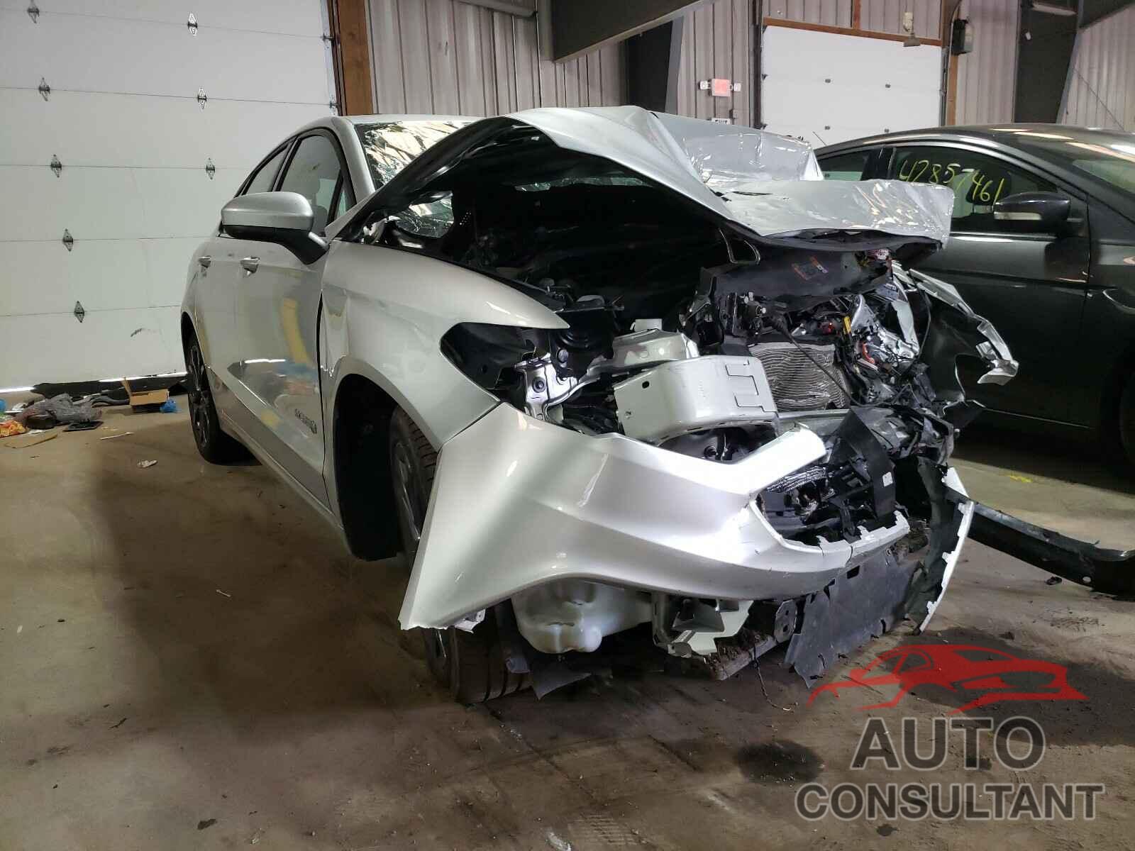 FORD FUSION 2018 - 3FA6P0LU5JR249132