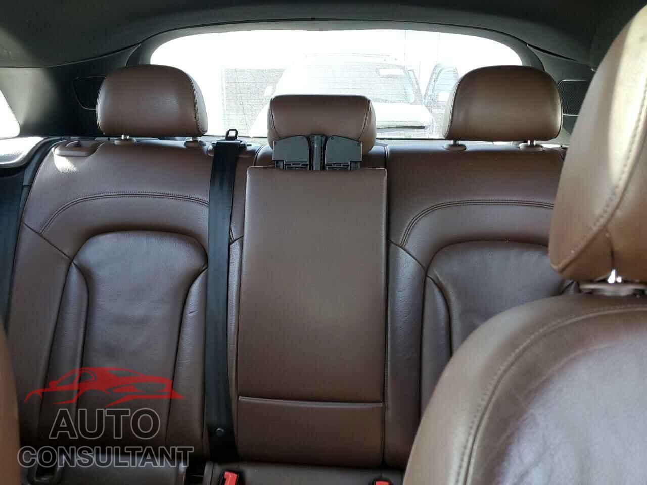 AUDI Q3 2016 - WA1EFCFS4GR015633