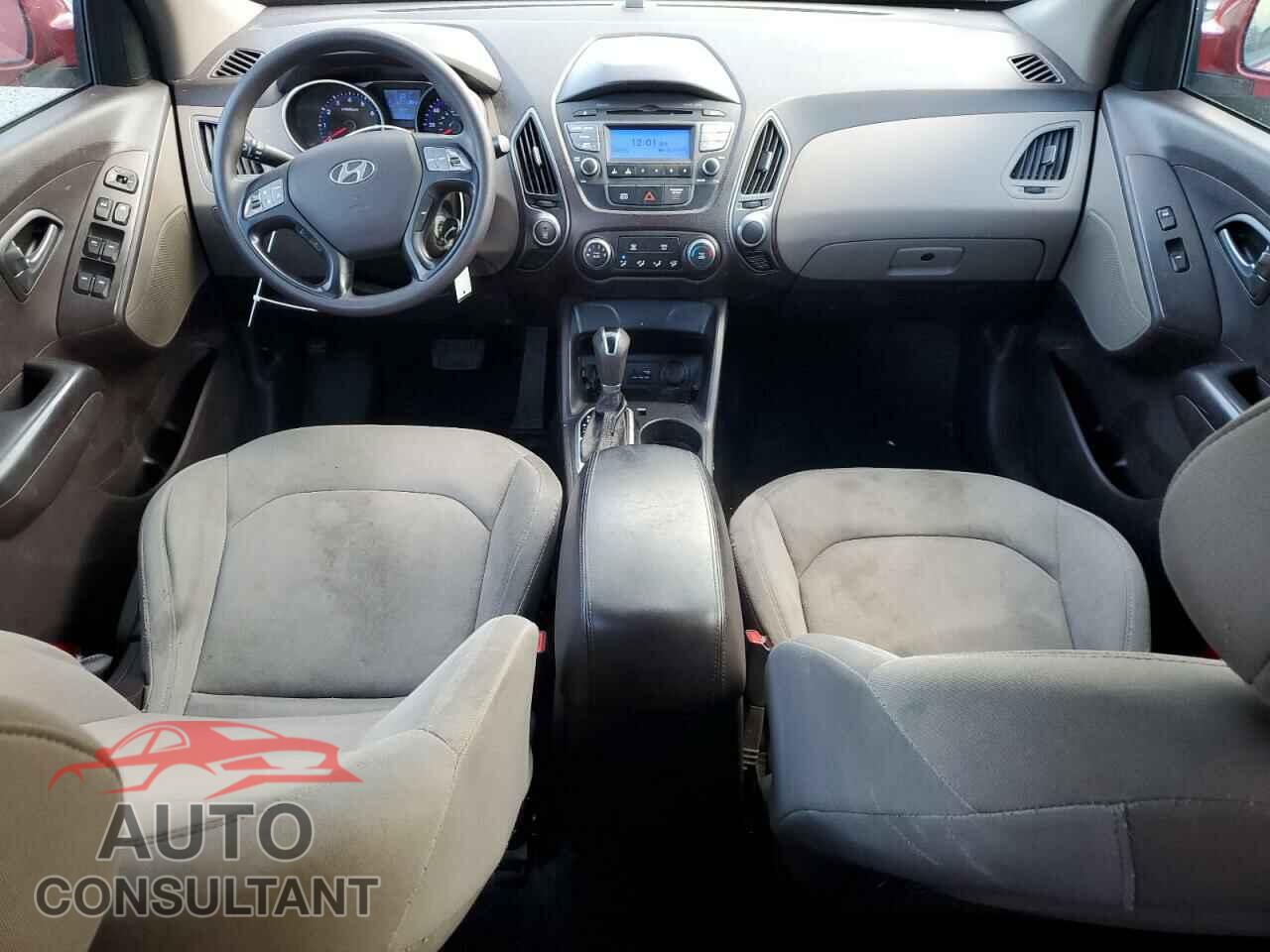 HYUNDAI TUCSON 2015 - KM8JTCAF3FU103233