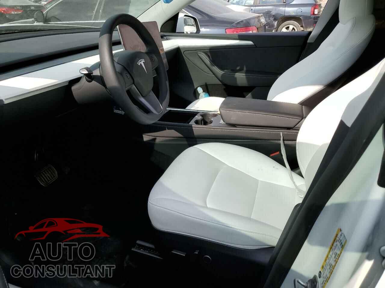 TESLA MODEL Y 2023 - 7SAYGDEE2PA119609
