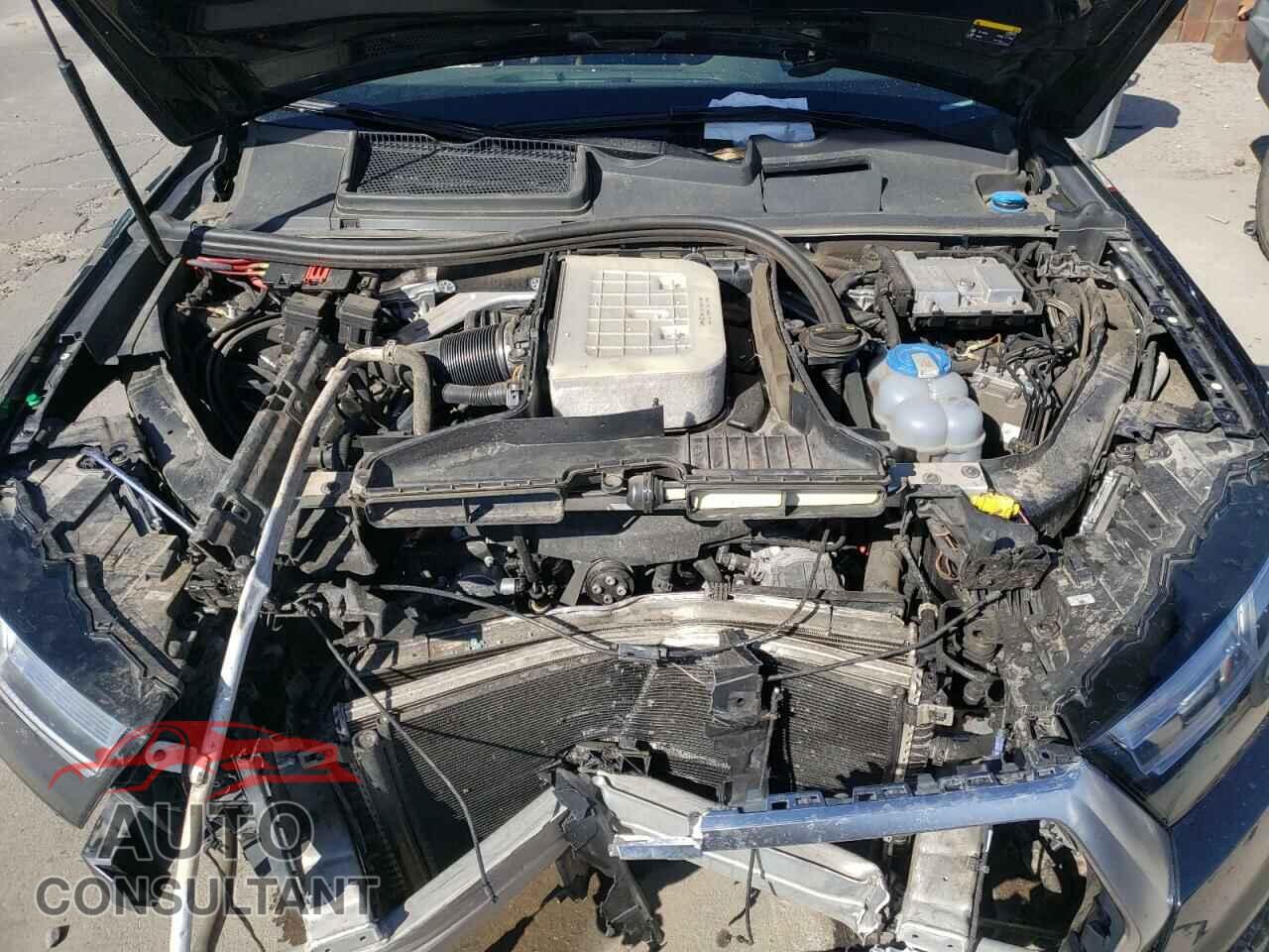 AUDI Q7 2017 - WA1VAAF70HD012919