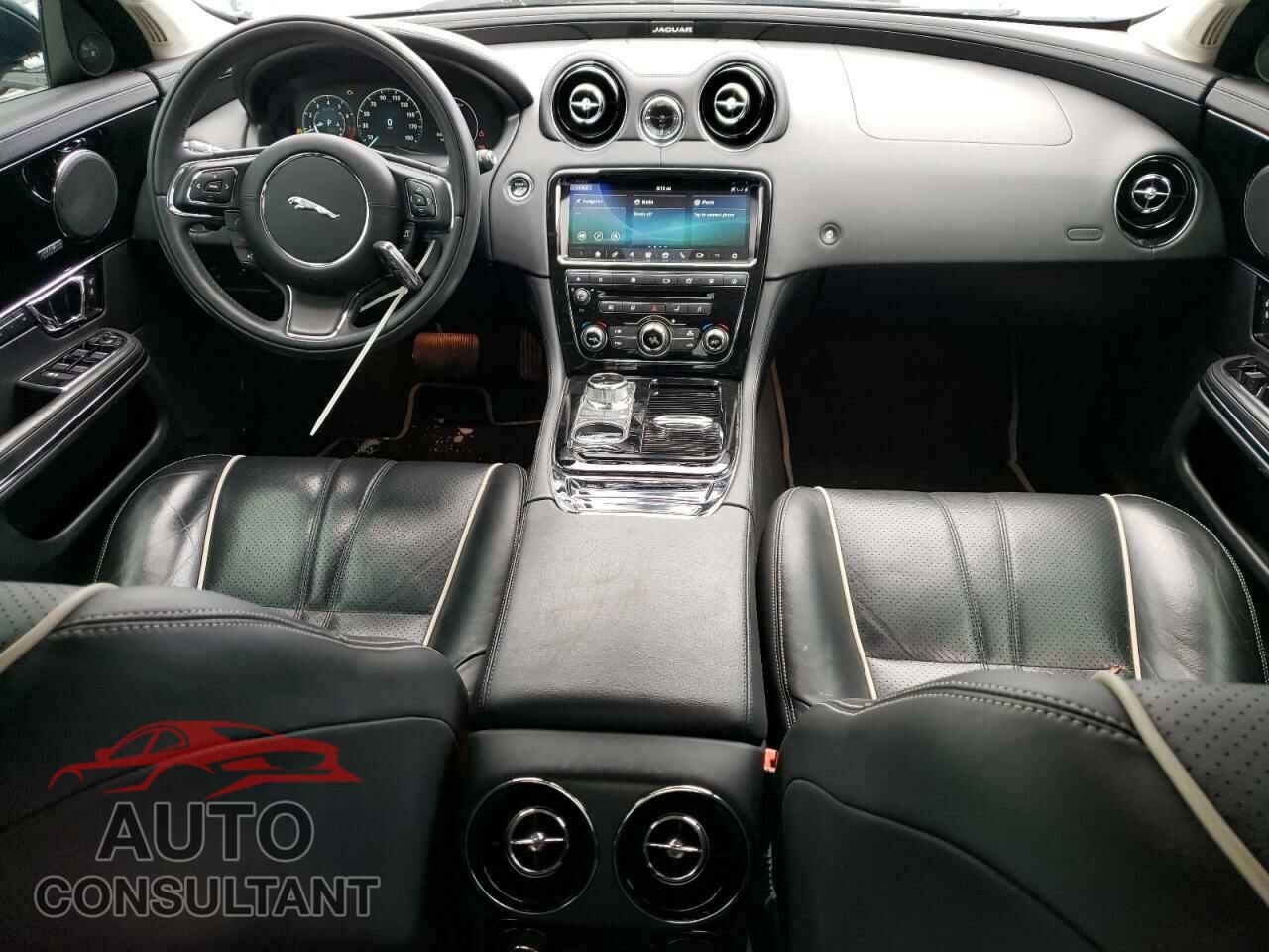 JAGUAR XJ 2019 - SAJWJ1CD7K8W19566