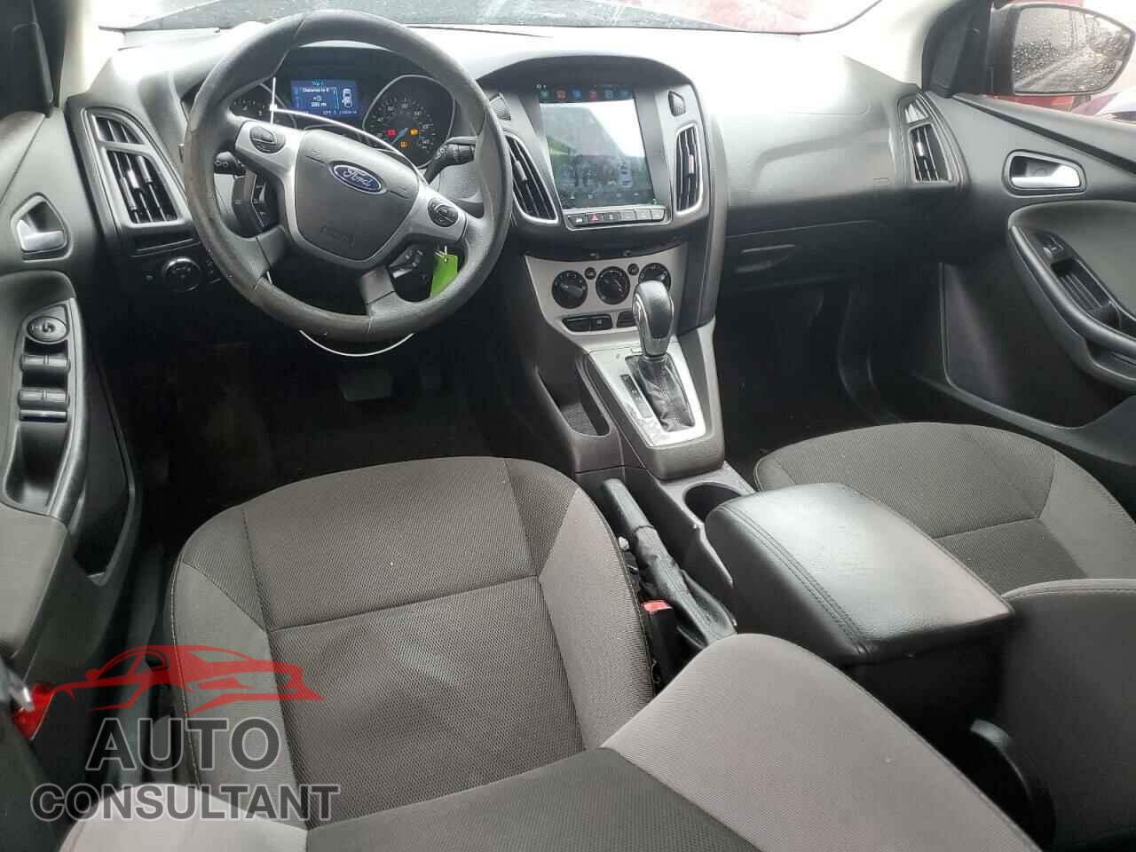 FORD FOCUS 2013 - 1FADP3K22DL381079