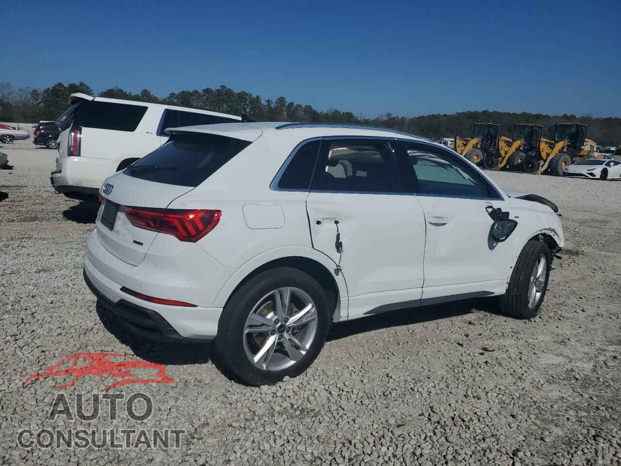 AUDI Q3 2023 - WA1EECF39P1092122