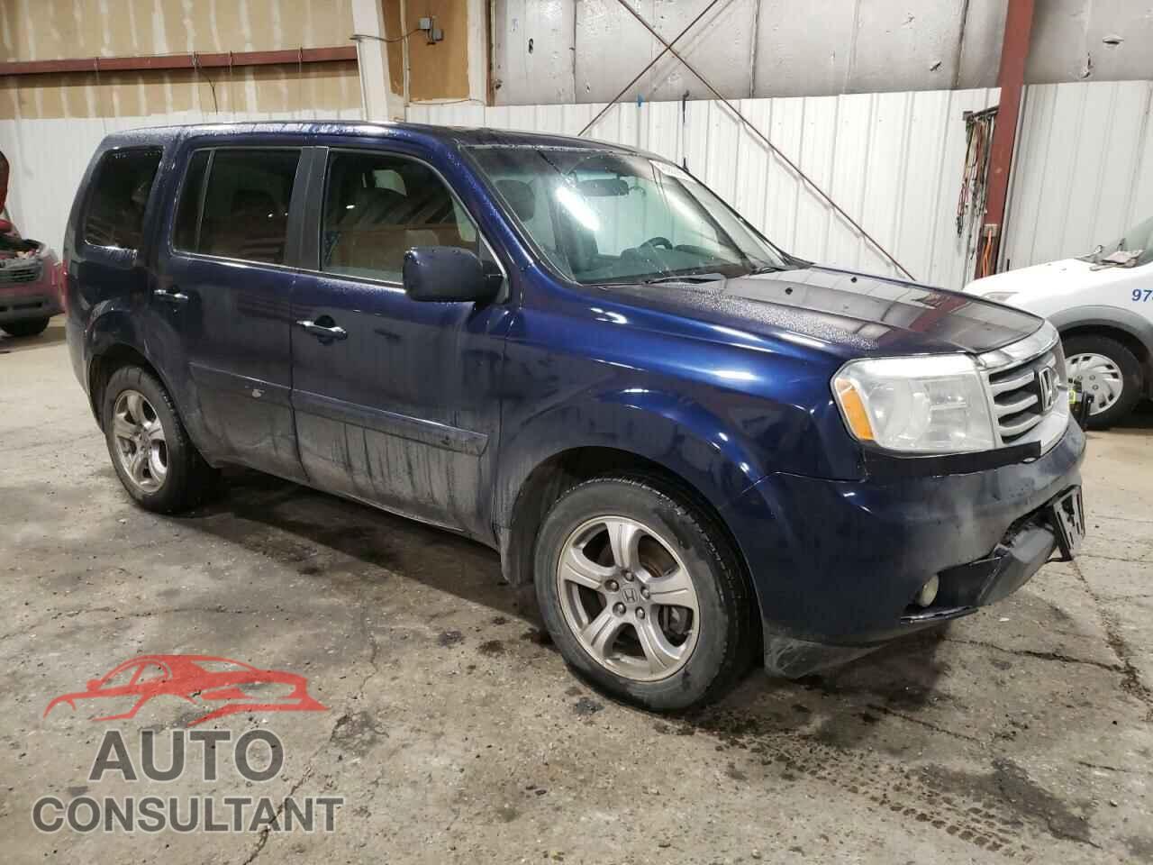 HONDA PILOT 2013 - 5FNYF4H41DB082876