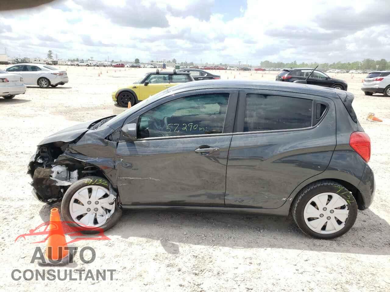 CHEVROLET SPARK 2018 - KL8CB6SA3JC468720