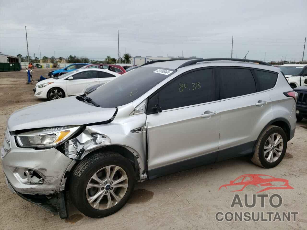 FORD ESCAPE 2018 - 1FMCU0G98JUB49767