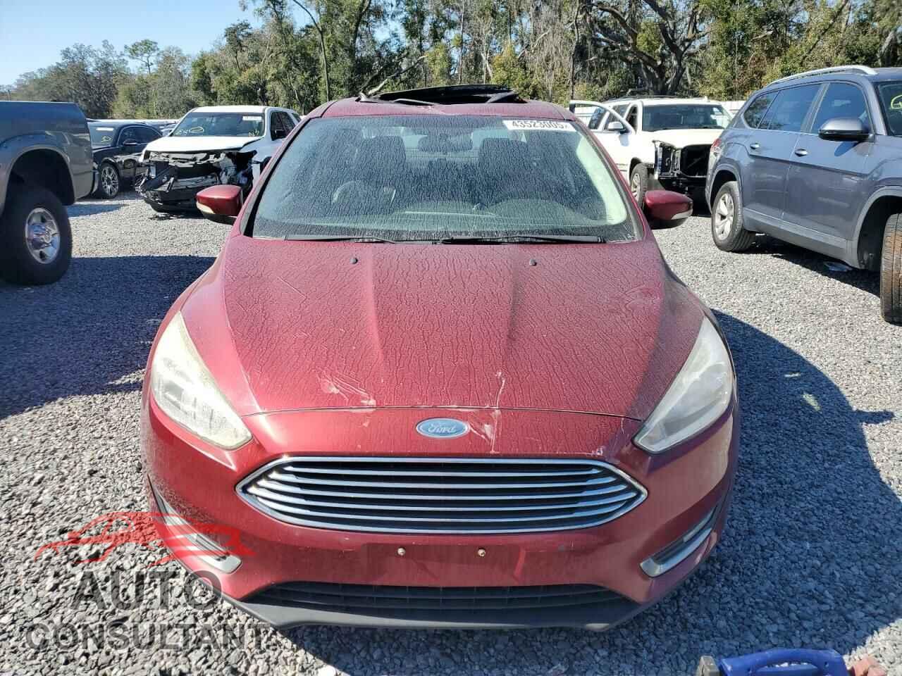 FORD FOCUS 2017 - 1FADP3J22HL268403