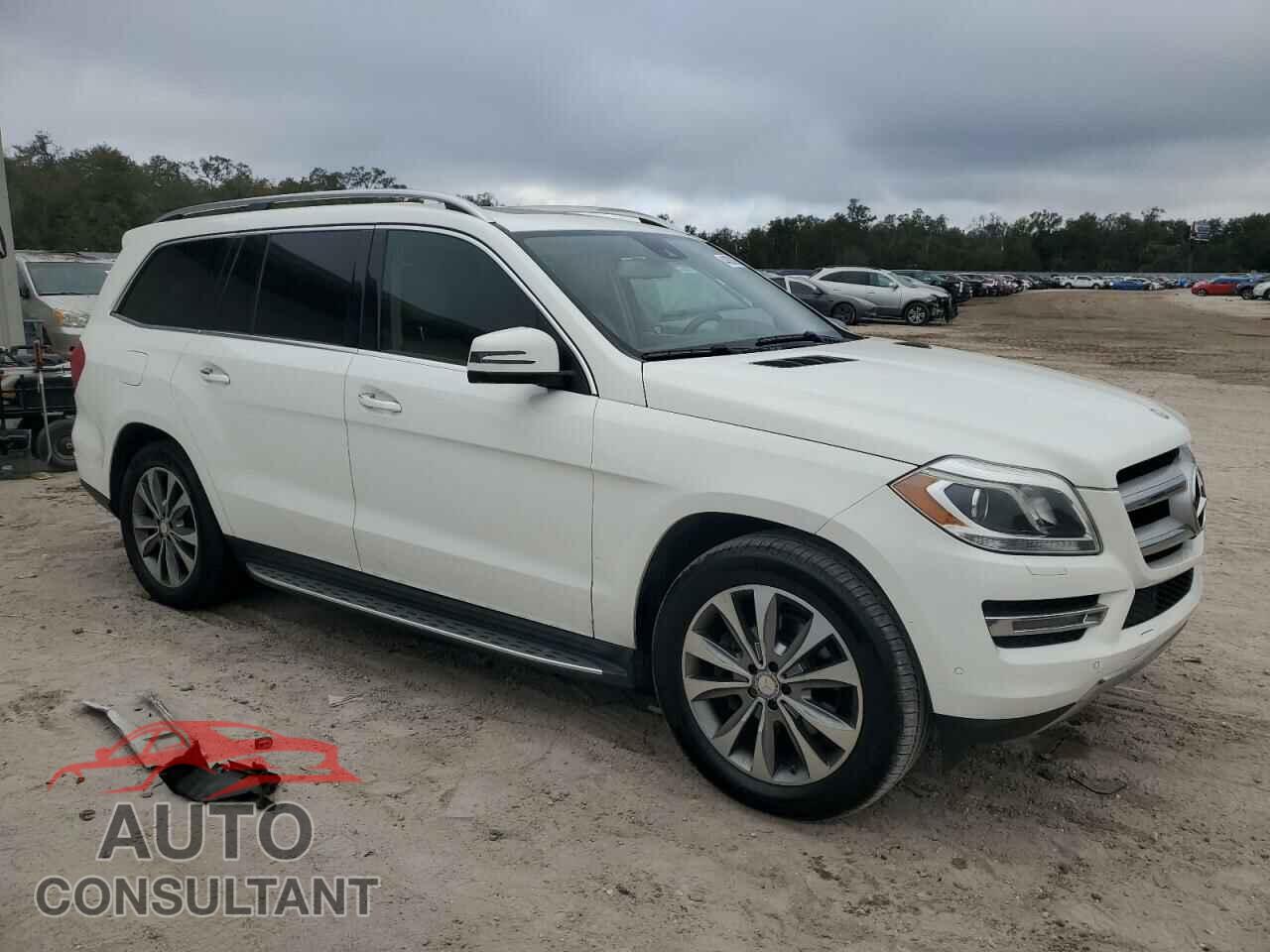 MERCEDES-BENZ GL-CLASS 2015 - 4JGDF2EE0FA595690