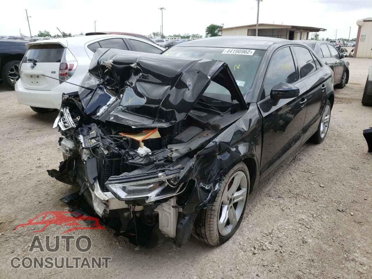 AUDI A3 2018 - WAUAUGFF4J1021486