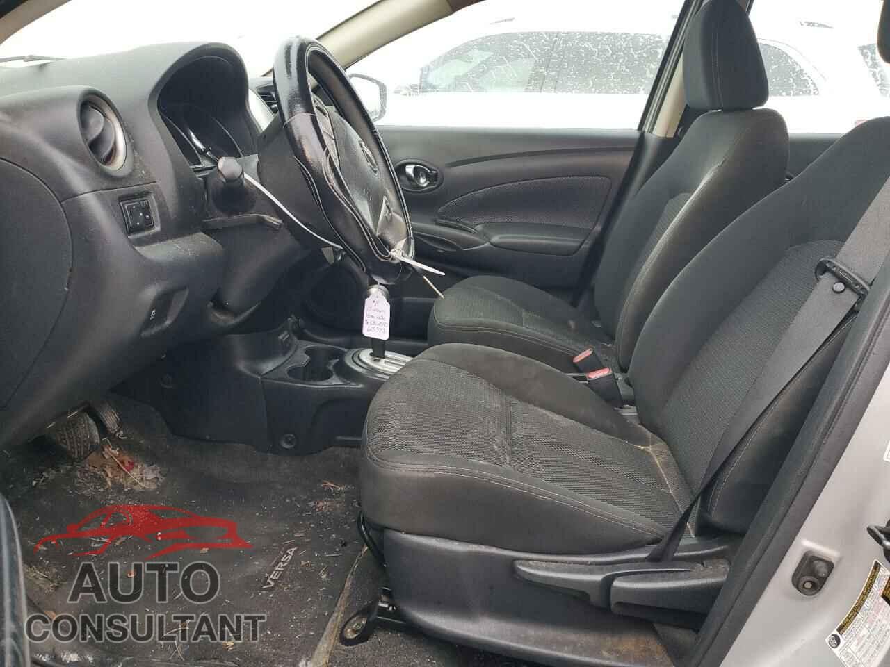 NISSAN VERSA 2017 - 3N1CN7AP0HK439208