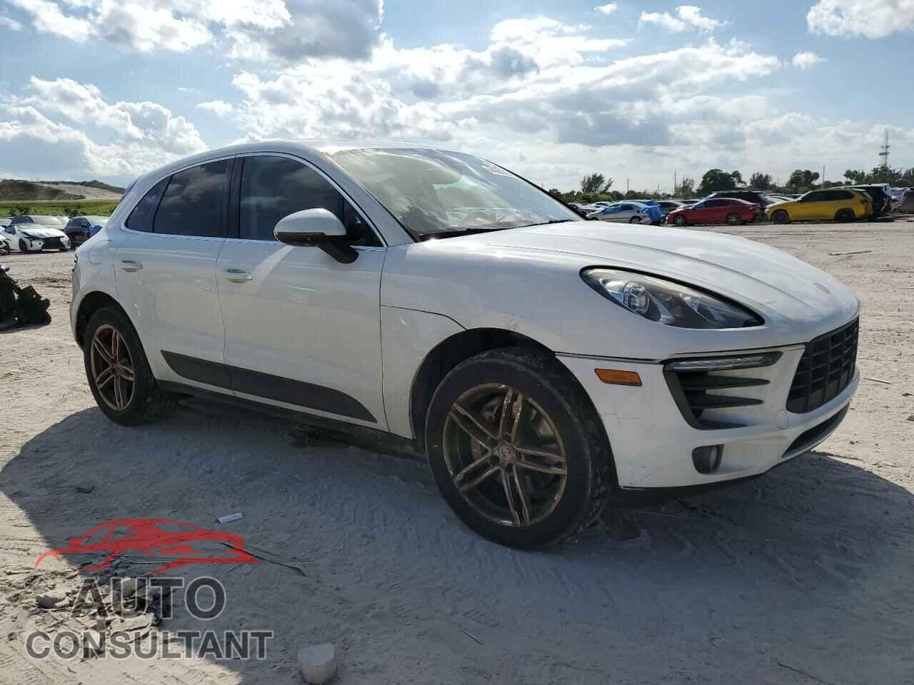 PORSCHE MACAN 2016 - WP1AB2A5XGLB45493