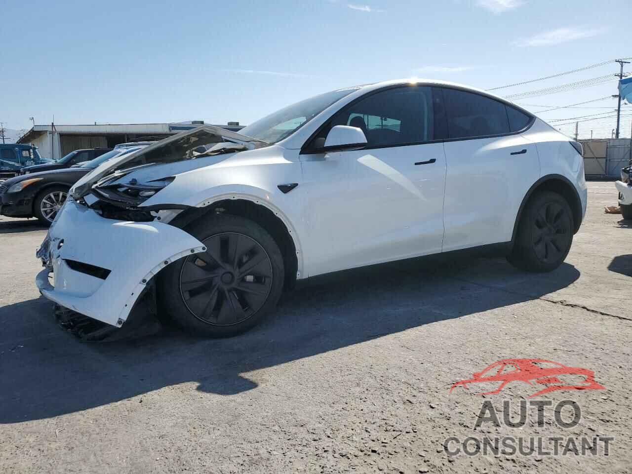 TESLA MODEL Y 2024 - 7SAYGDED5RF196309