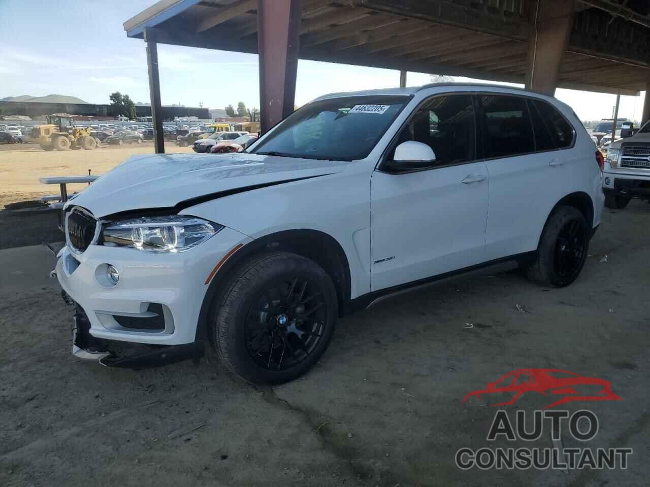 BMW X5 2018 - 5UXKR0C57JL075573