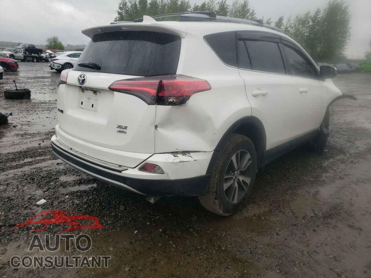 TOYOTA RAV4 2017 - JTMRFREV5HJ116590
