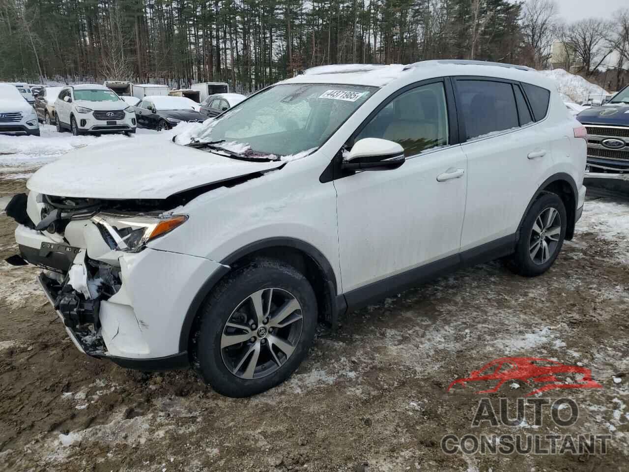 TOYOTA RAV4 2018 - JTMRFREV9JJ747509