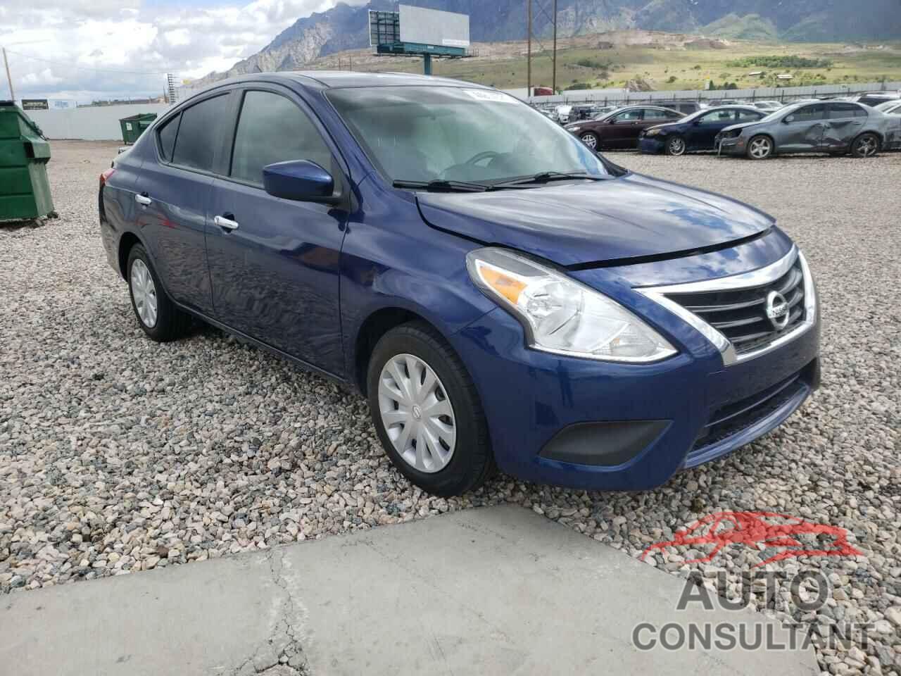 NISSAN VERSA 2018 - 3N1CN7AP2JL809882