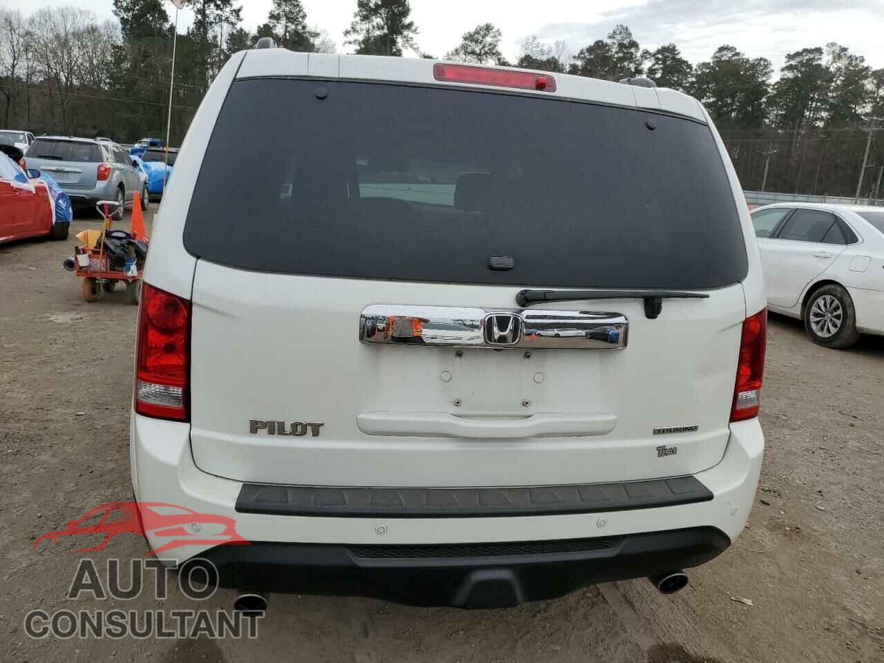 HONDA PILOT 2013 - 5FNYF3H98DB003662