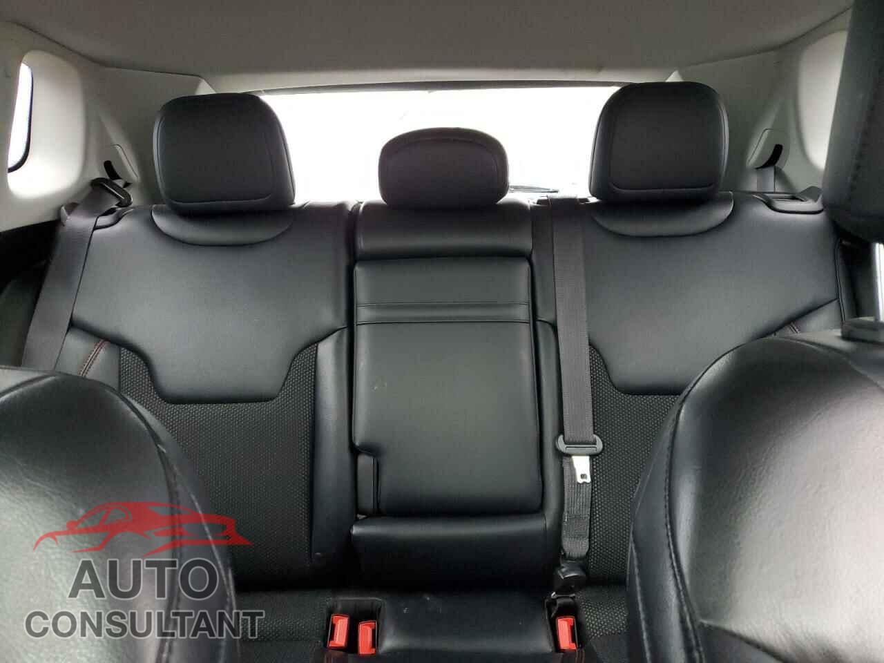 JEEP COMPASS 2017 - 3C4NJDDB2HT640473