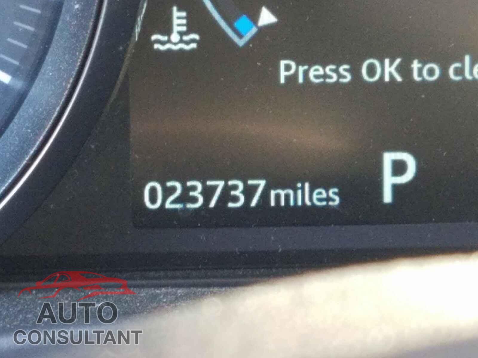 JAGUAR XE 2019 - SAJAD4FX9KCP49130
