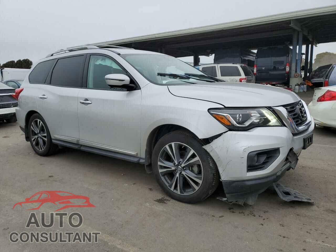 NISSAN PATHFINDER 2017 - 5N1DR2MN5HC655530