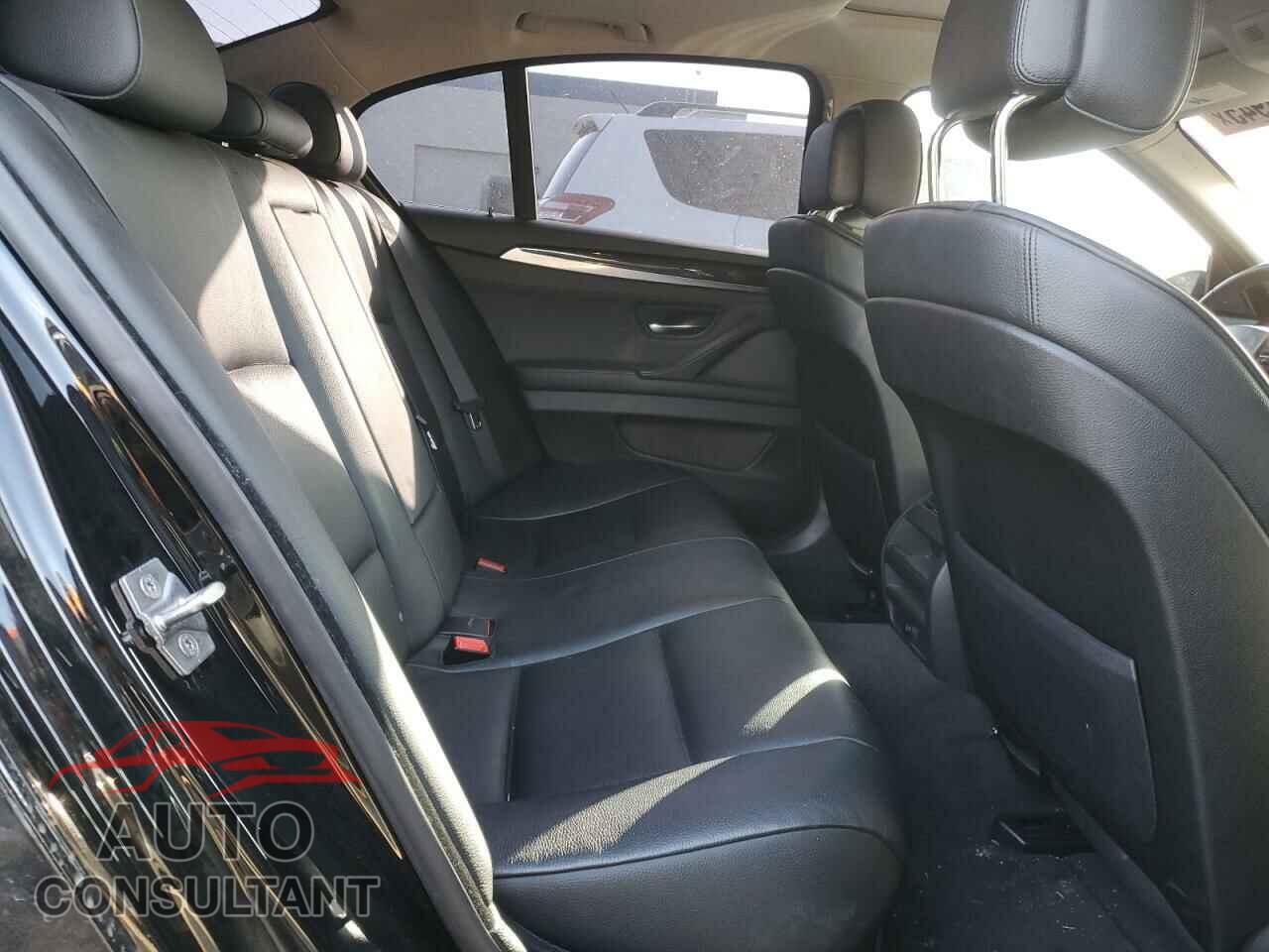 BMW 5 SERIES 2012 - WBAFR7C57CC811648