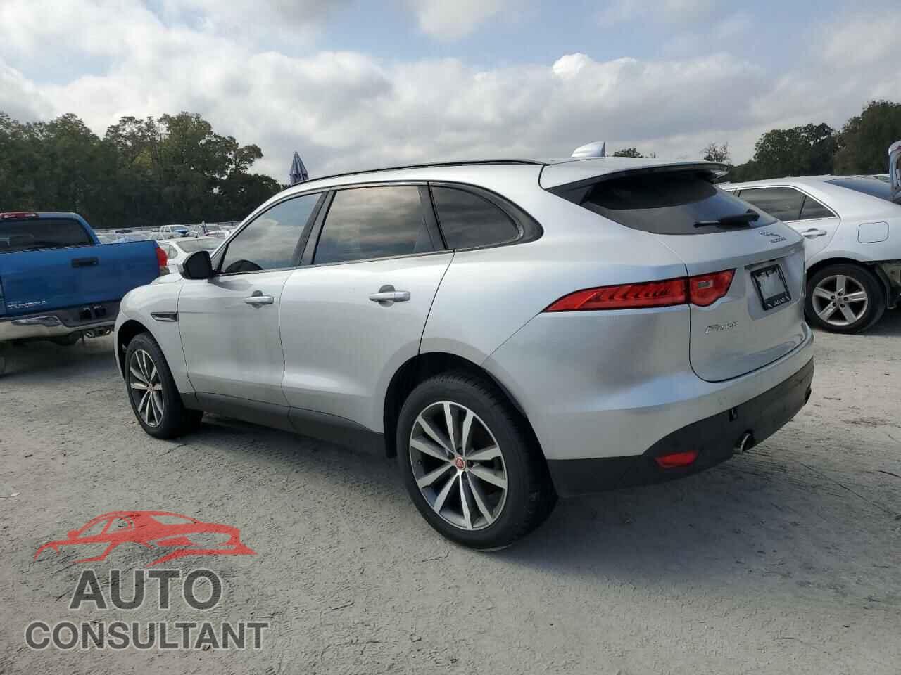 JAGUAR F-PACE 2017 - SADCK2BV1HA881166