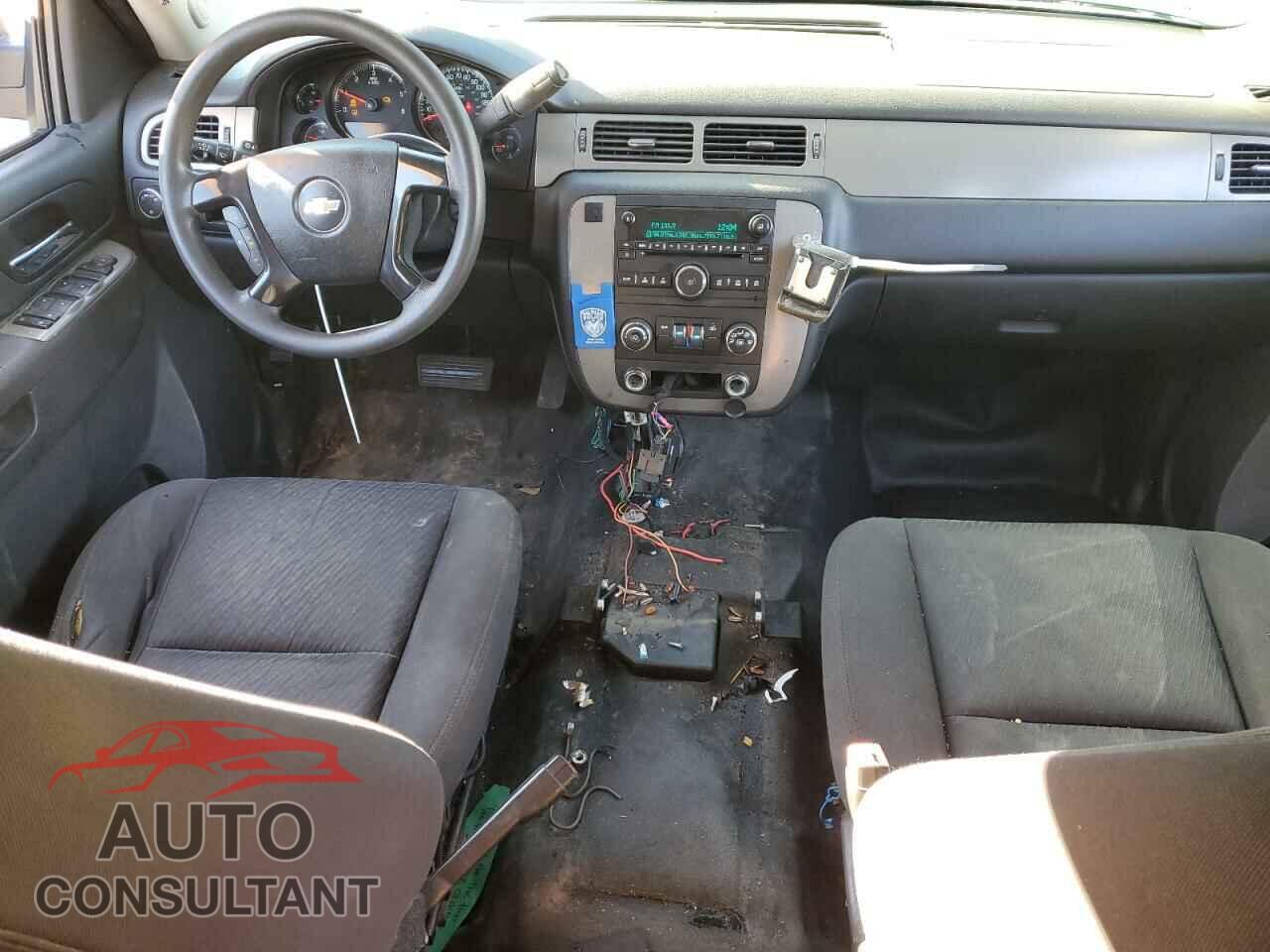 CHEVROLET TAHOE 2012 - 1GNLC2E0XCR253777