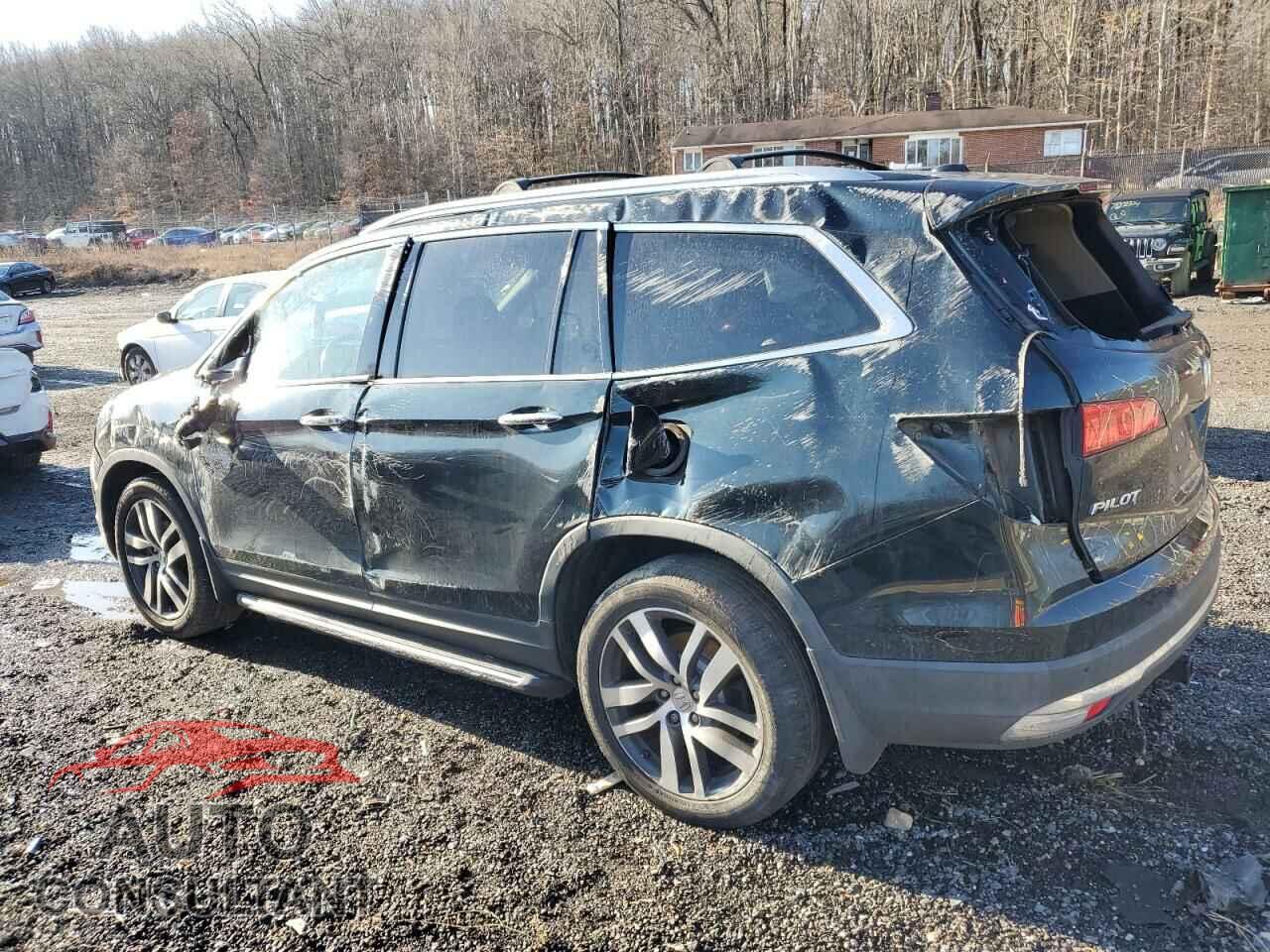 HONDA PILOT 2017 - 5FNYF6H04HB071482
