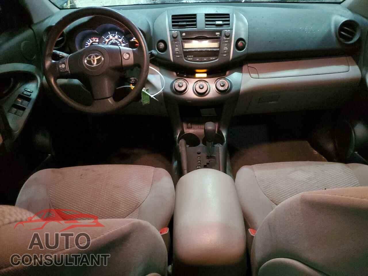 TOYOTA RAV4 2011 - 2T3BF4DV1BW143719