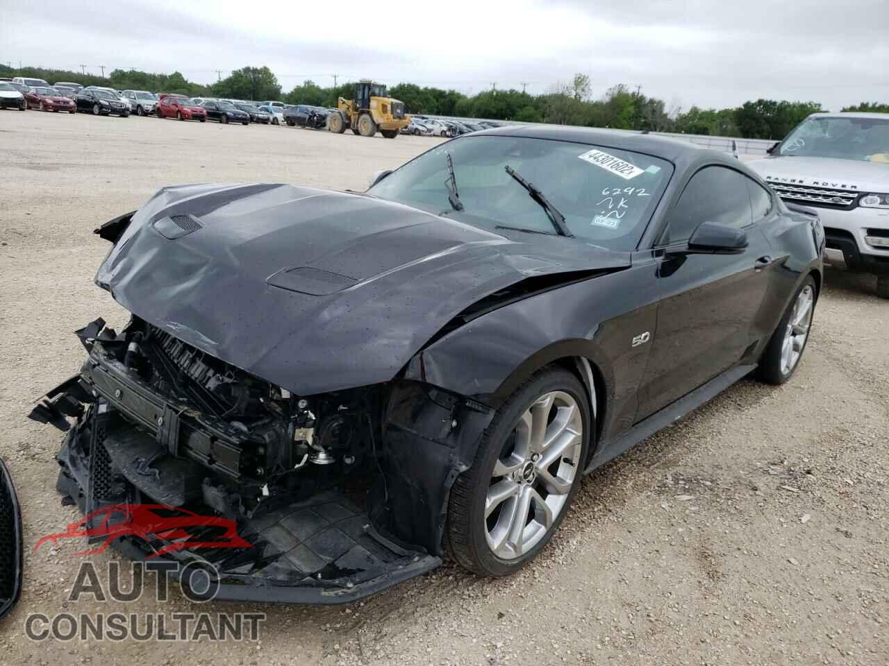FORD MUSTANG 2021 - 1FA6P8CF1M5113765