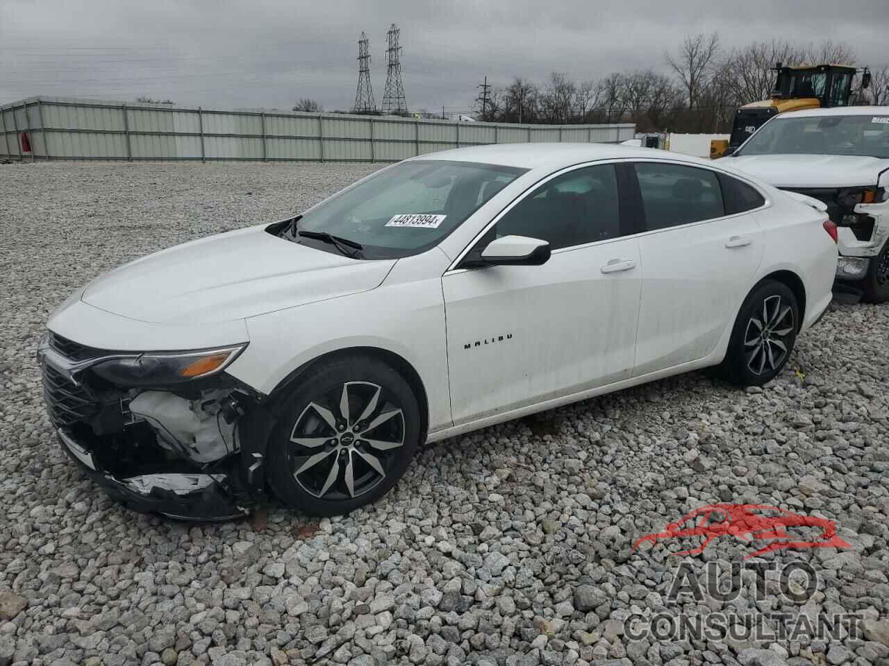 CHEVROLET MALIBU 2021 - 1G1ZG5ST5MF015659
