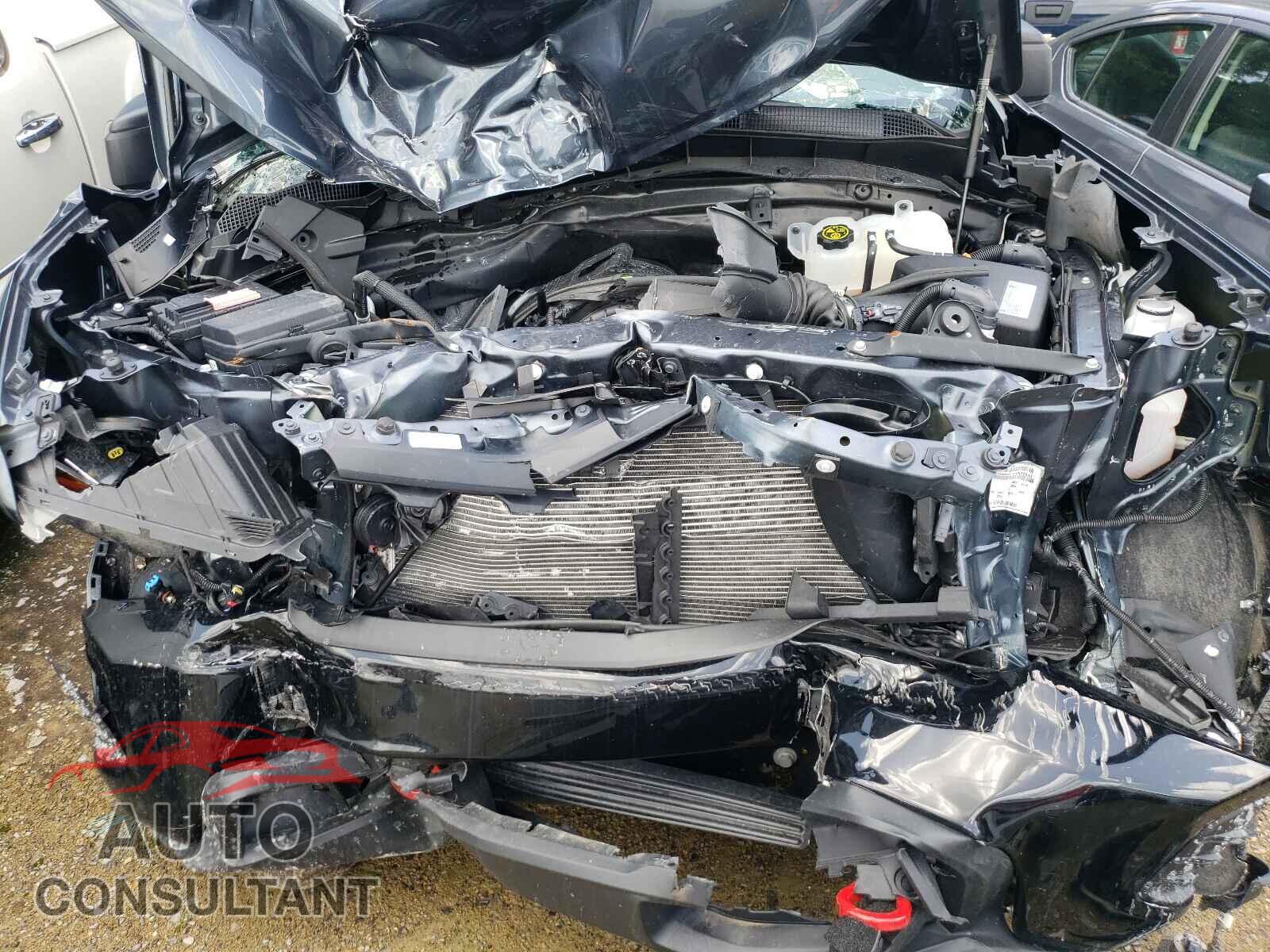 CHEVROLET SILVERADO 2021 - 3GCPYCEF8MG134617
