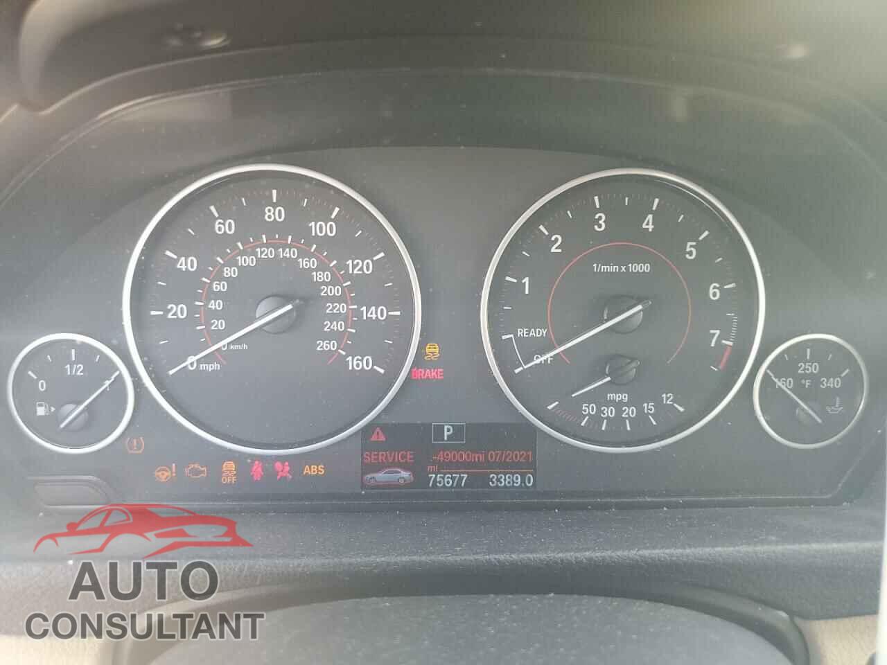 BMW 3 SERIES 2016 - WBA8E9G58GNT43417