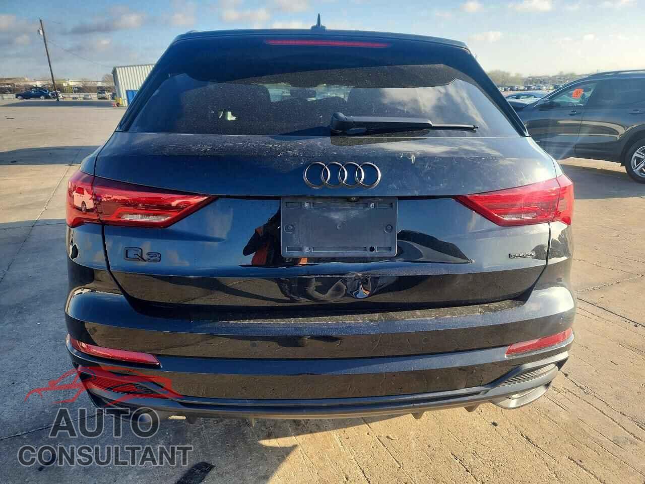 AUDI Q3 2021 - WA1DECF33M1054313
