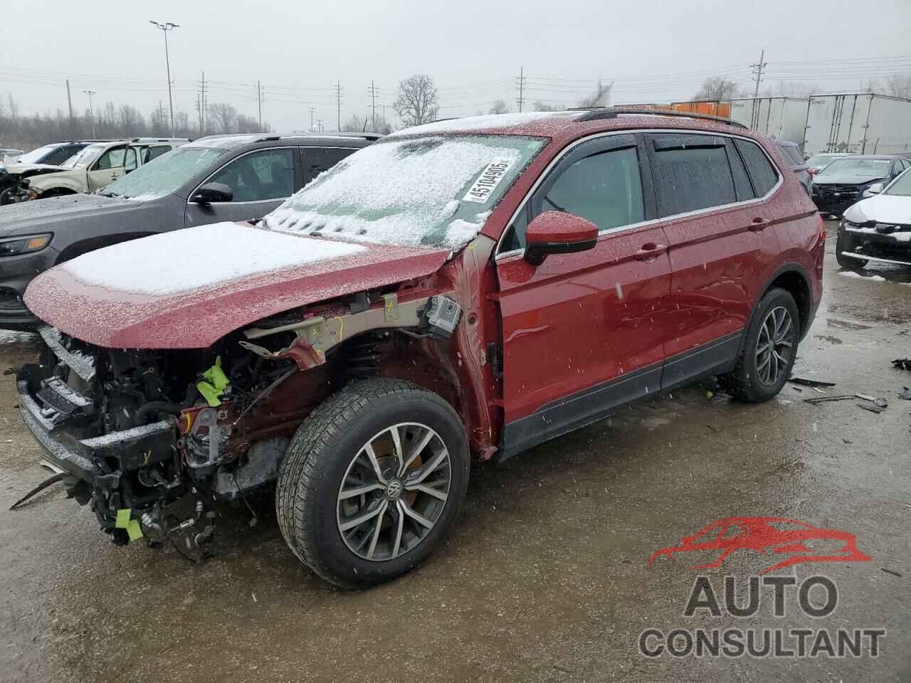 VOLKSWAGEN TIGUAN 2019 - 3VV2B7AX4KM100837