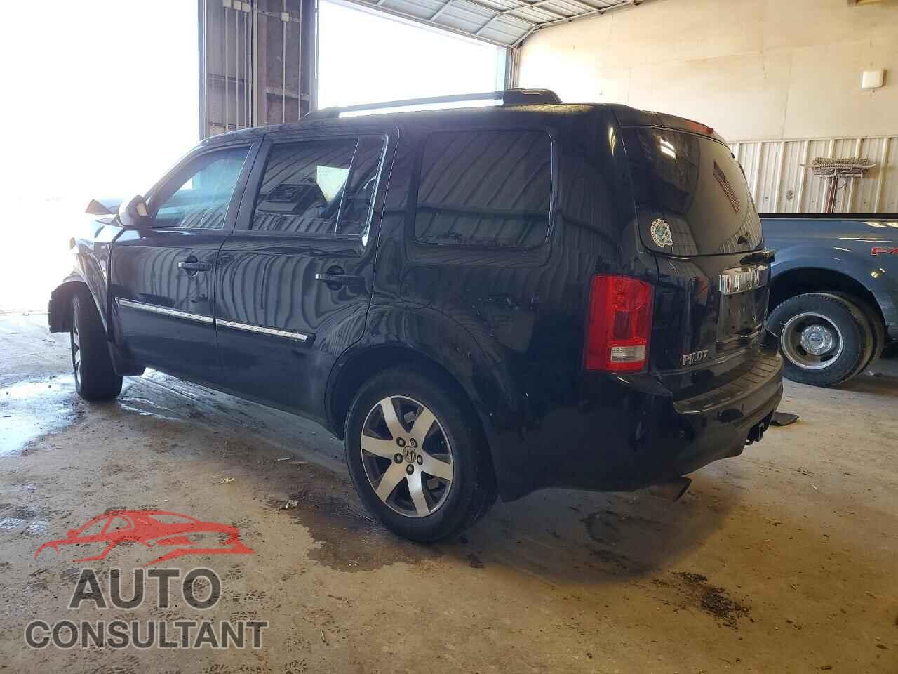 HONDA PILOT 2015 - 5FNYF3H93FB014667