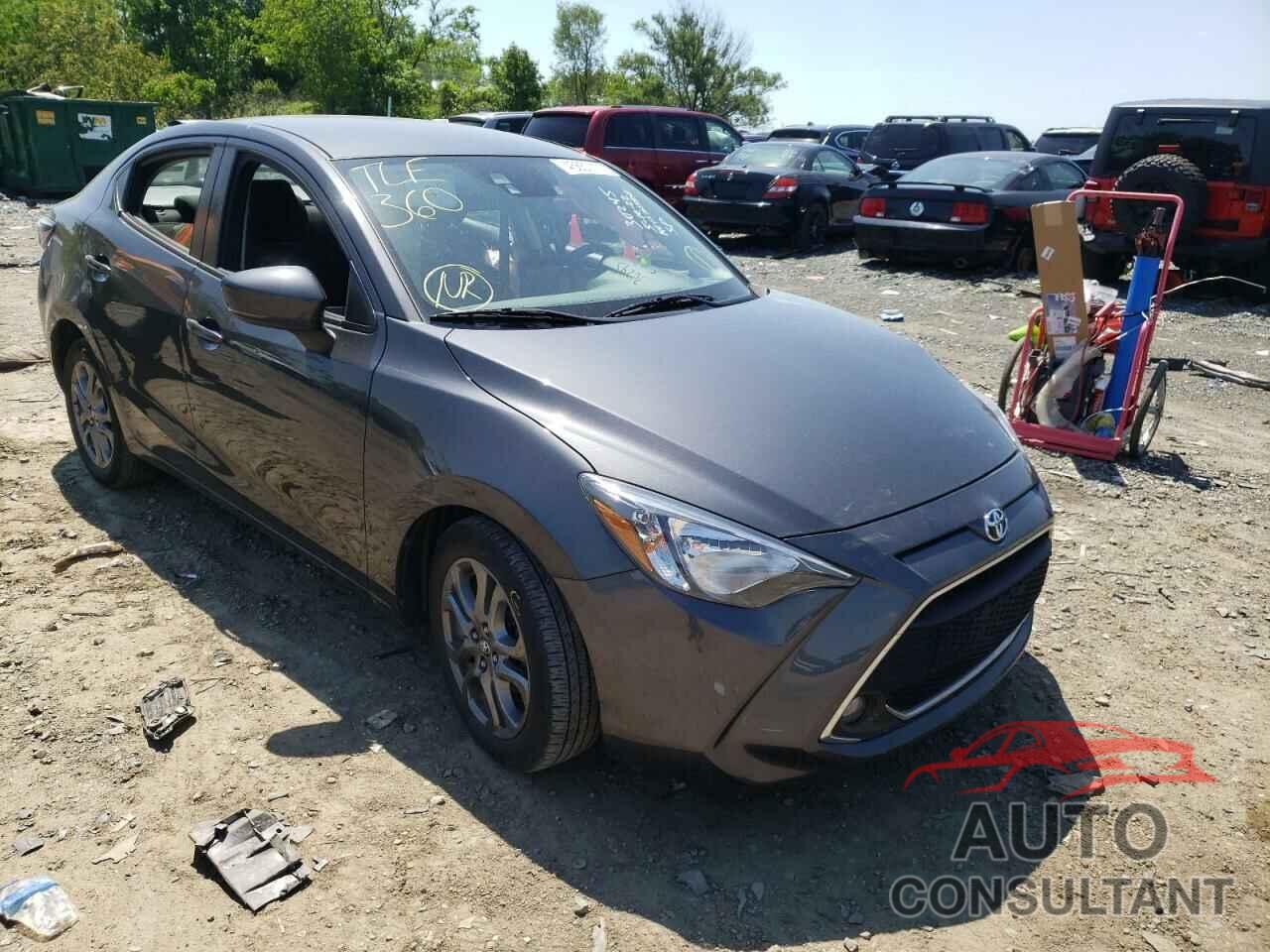 TOYOTA YARIS 2019 - 3MYDLBYV3KY513130