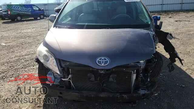 TOYOTA SIENNA 2014 - 5TDYK3DCXES481334