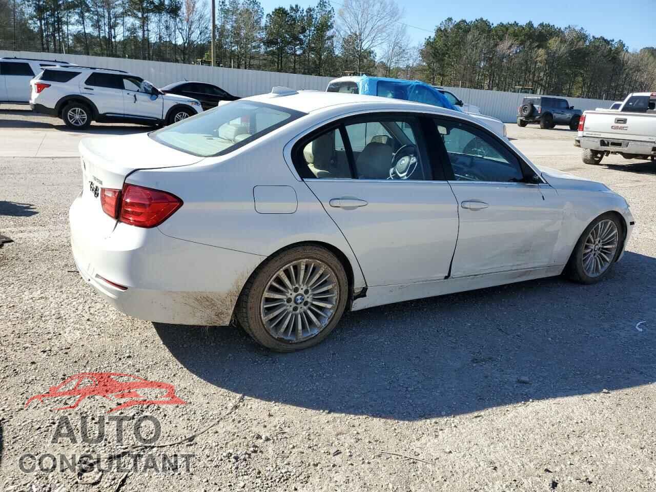 BMW 3 SERIES 2013 - WBA3A5C57DF355472