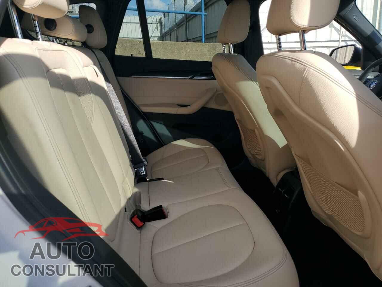 BMW X1 2018 - WBXHT3C36J5K22387