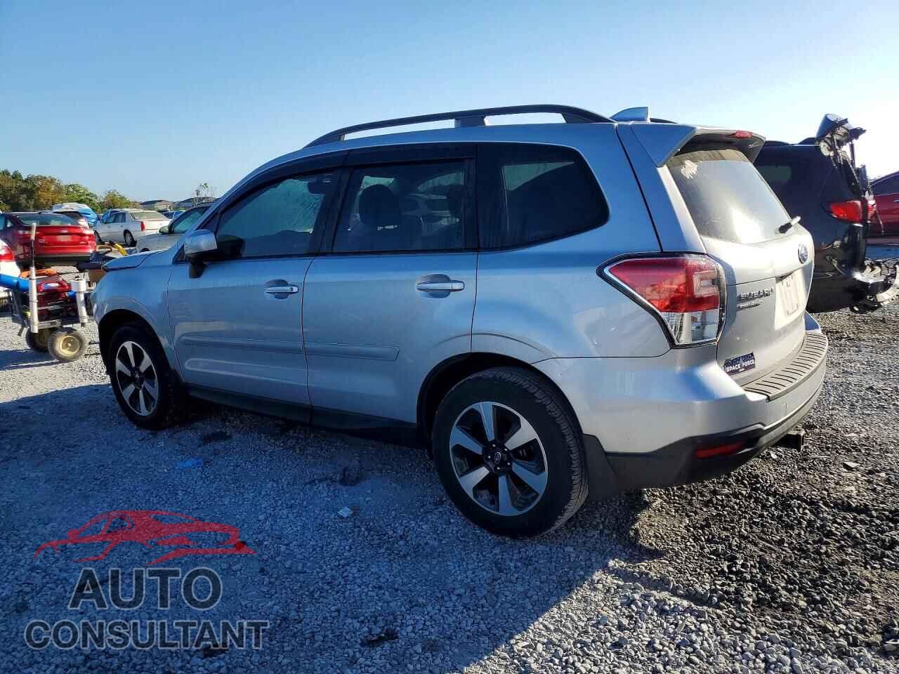 SUBARU FORESTER 2018 - JF2SJAEC4JH585443