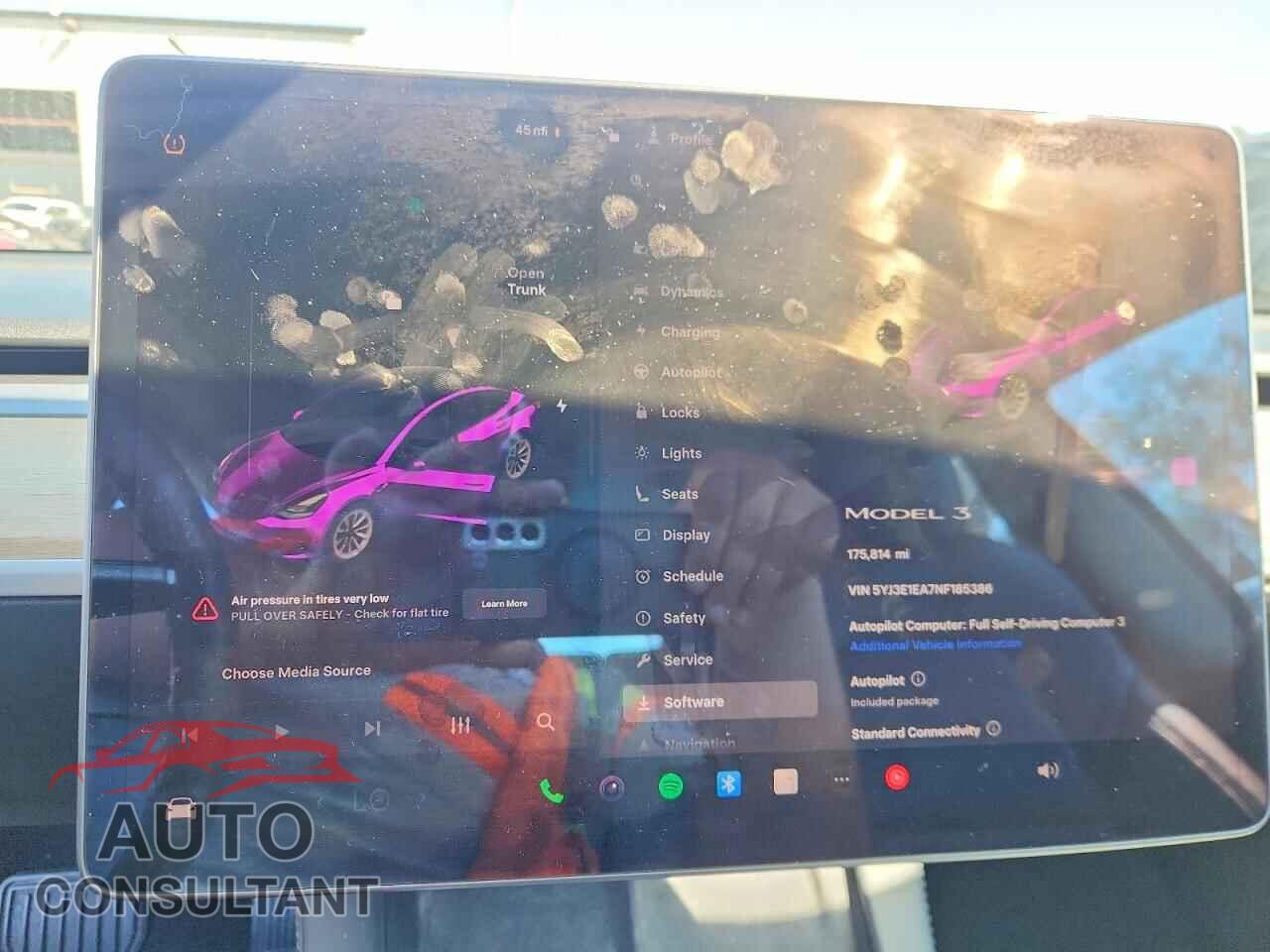 TESLA MODEL 3 2022 - 5YJ3E1EA7NF185386