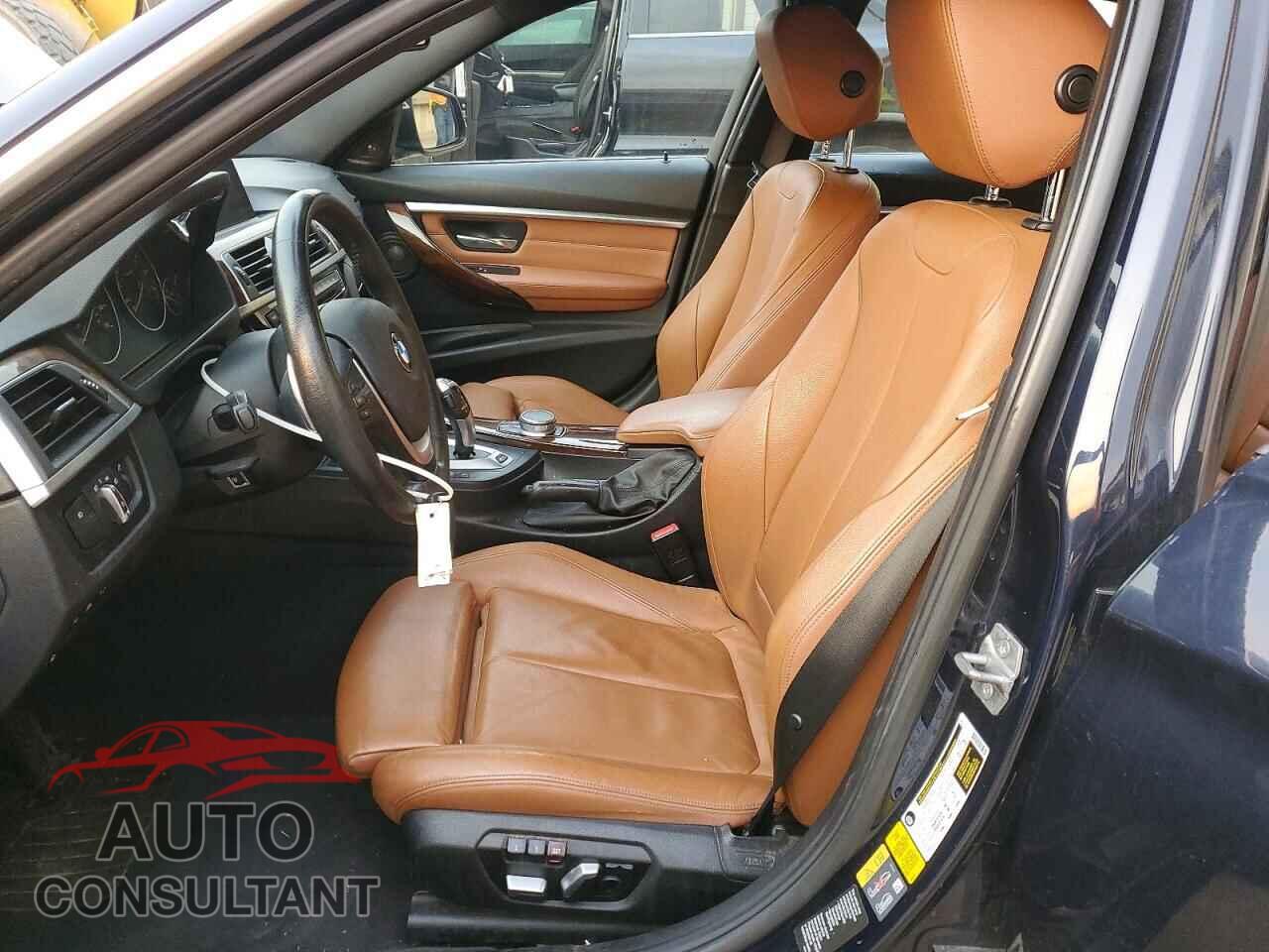 BMW 3 SERIES 2017 - WBA8E1C38HA029166