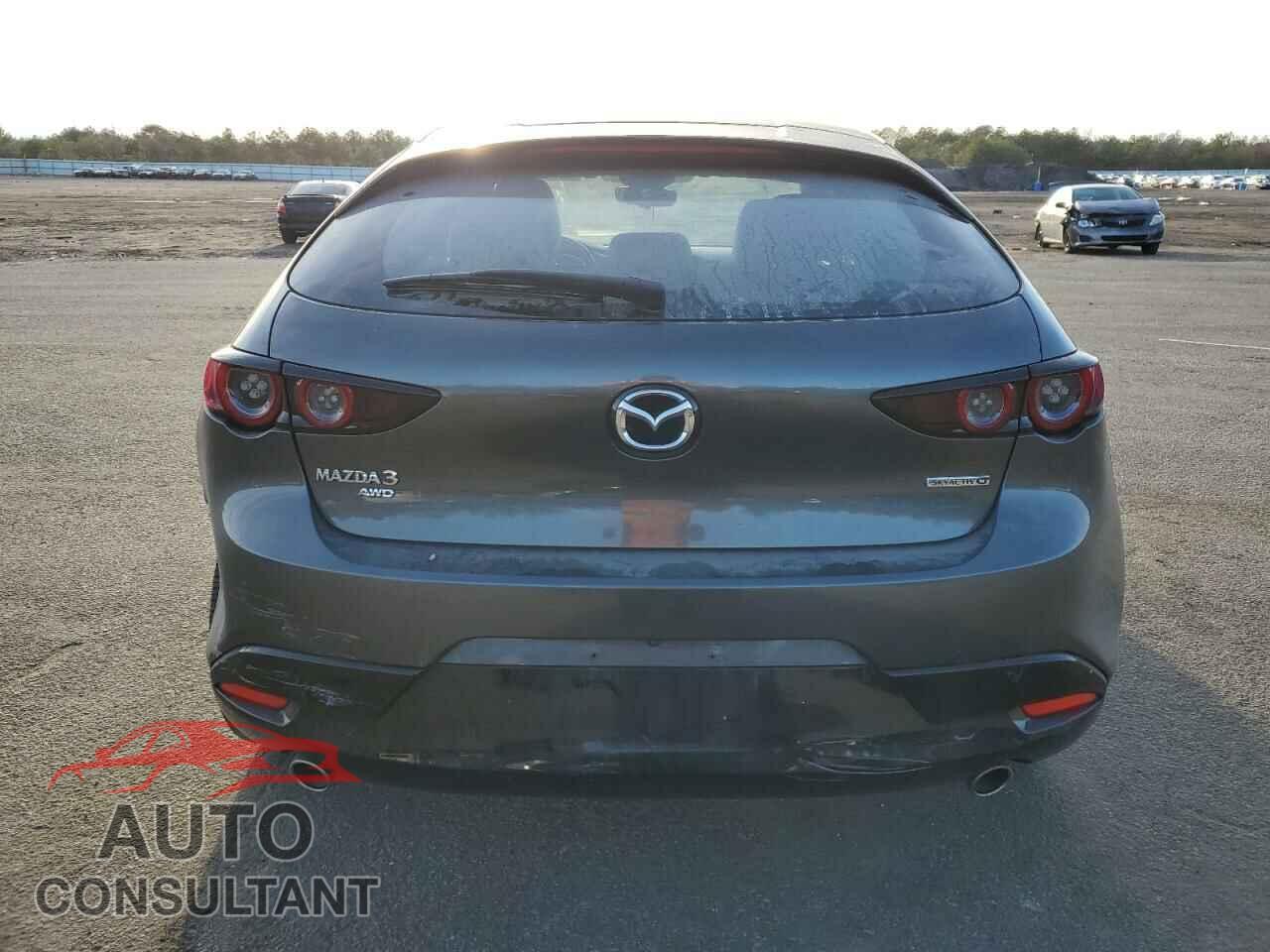 MAZDA 3 2019 - JM1BPBJM0K1137986