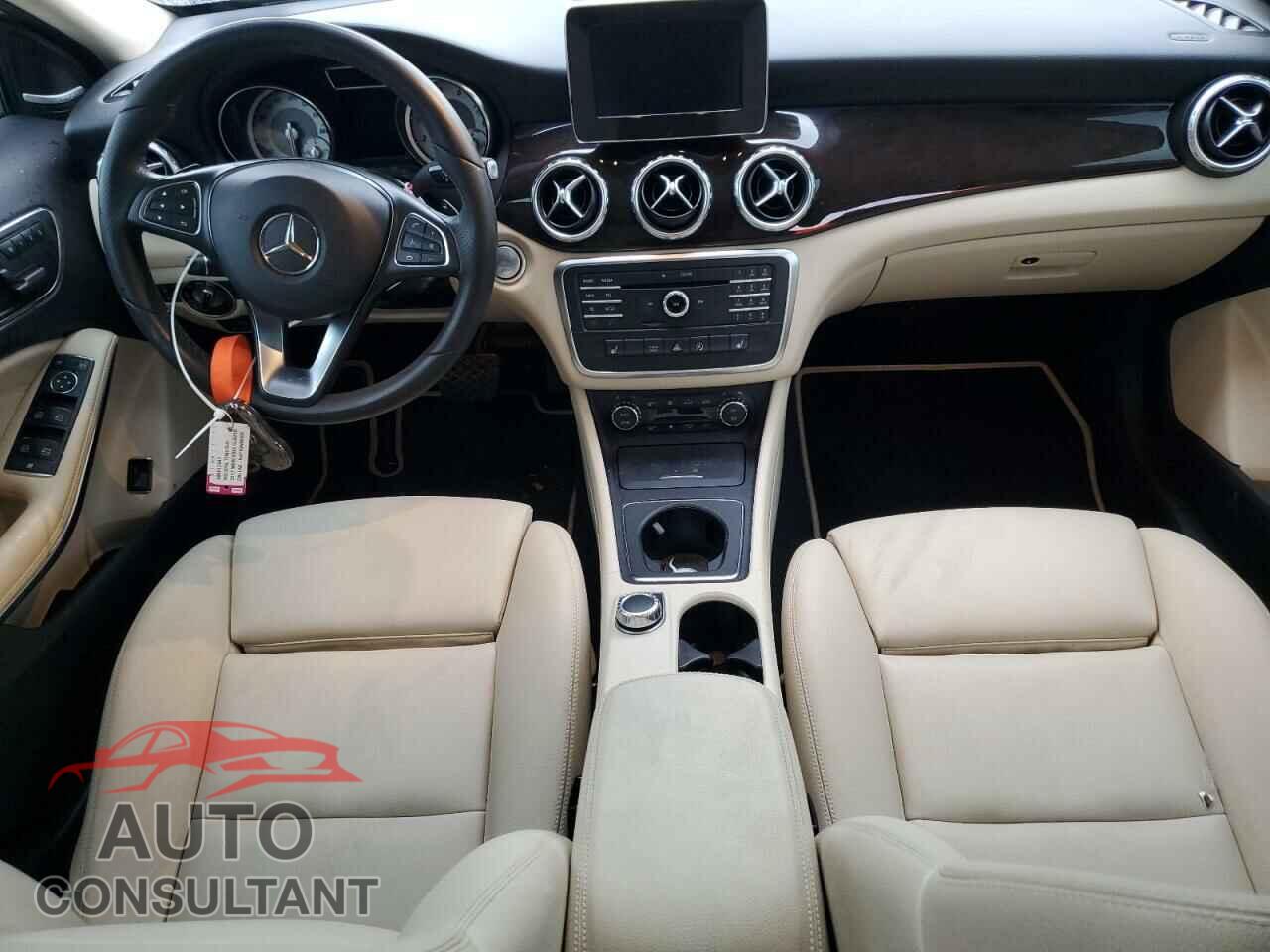 MERCEDES-BENZ GLA-CLASS 2017 - WDCTG4EB8HJ337574