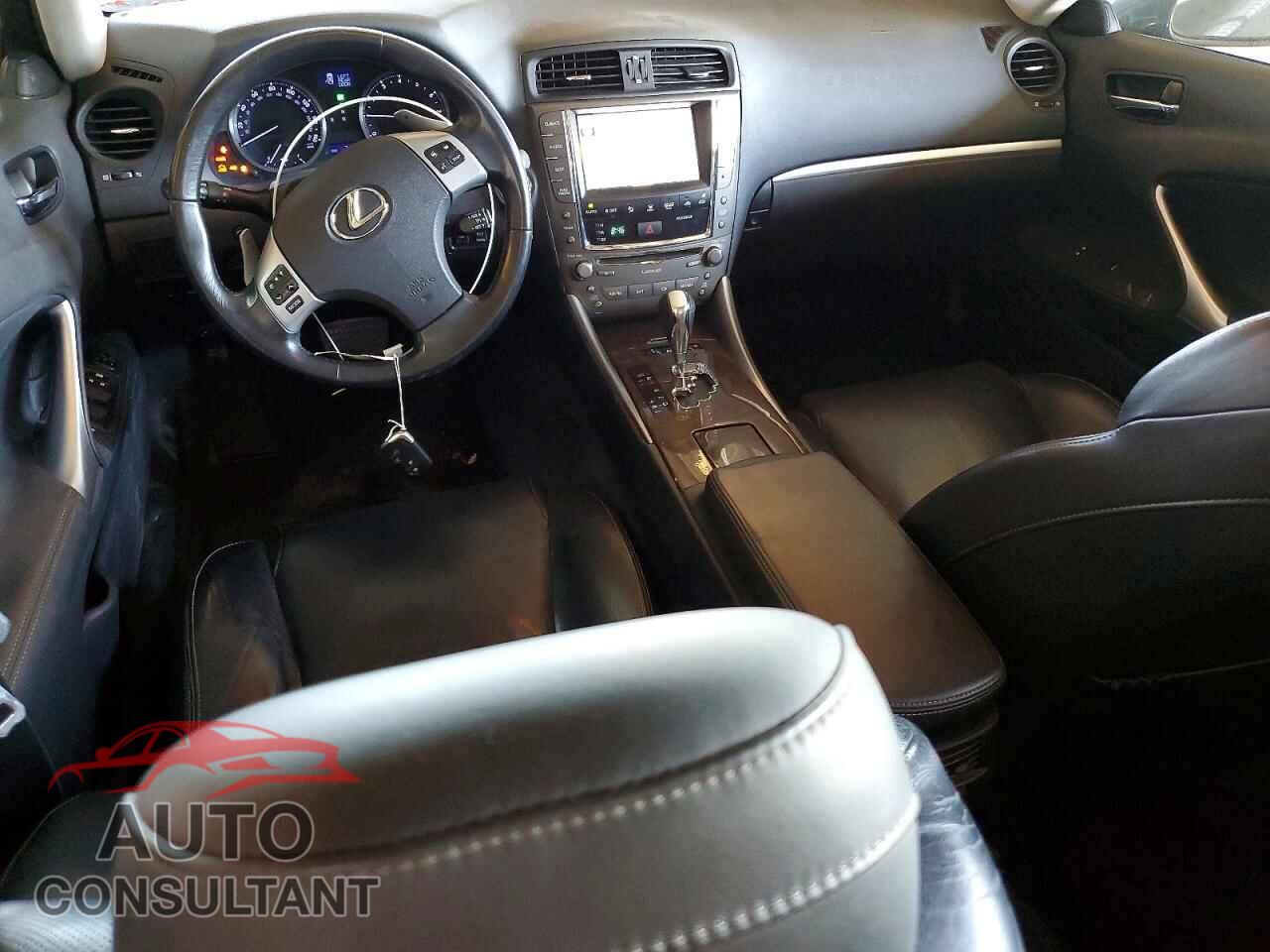 LEXUS IS 2011 - JTHBF5C24B5151512