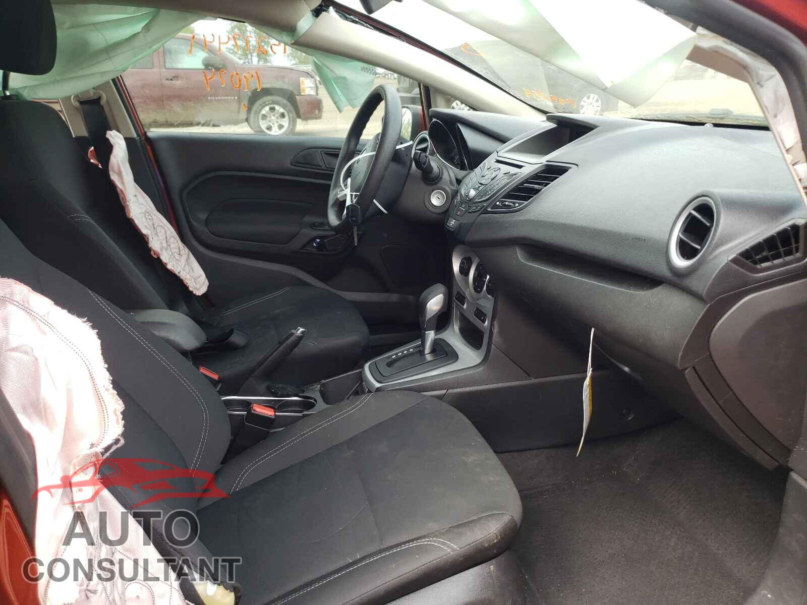 FORD FIESTA 2018 - 3FADP4EJ3JM145799