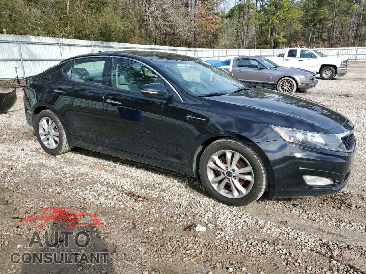 KIA OPTIMA 2011 - KNAGN4A76B5053713