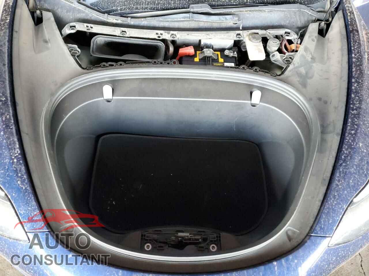 TESLA MODEL 3 2018 - 5YJ3E1EA4JF102264